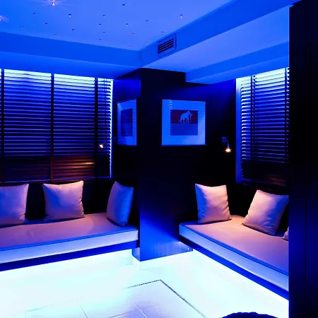 Etoile Maillot 4* Paris