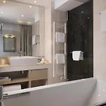 Etoile Maillot Hotel París