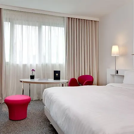 Etoile Maillot 4* Paris