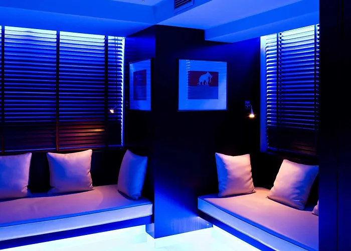 Etoile Maillot 4* Paris