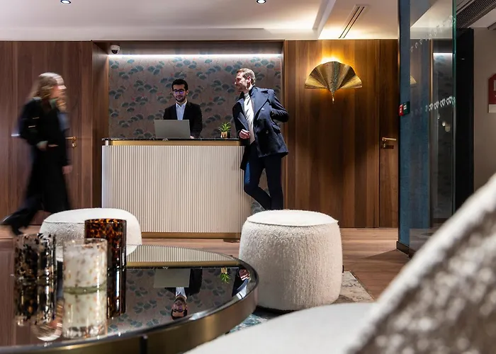 Hotel Etoile Maillot