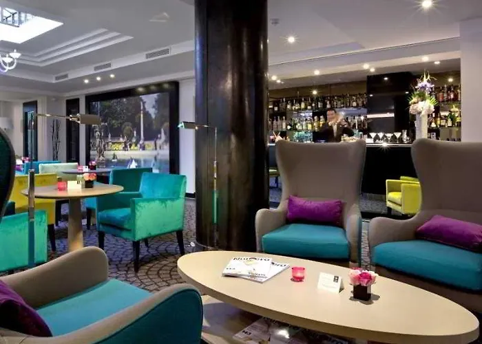 Etoile Maillot Paris